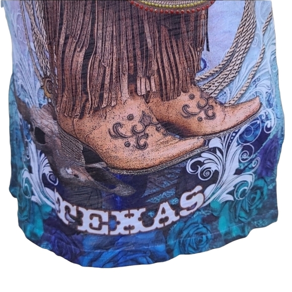 SWEET GISELE Cowgirl Western Graphic Tee M Cowboy Boots Hat Texas Gold Bling - Picture 8 of 16